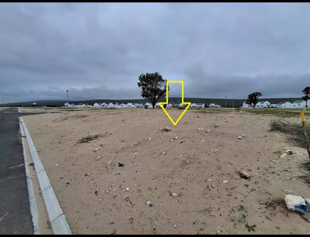 LAND FOR SALE IN BRITANNIA BAY